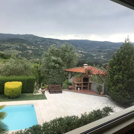 Charming In With Private Pool * Resende