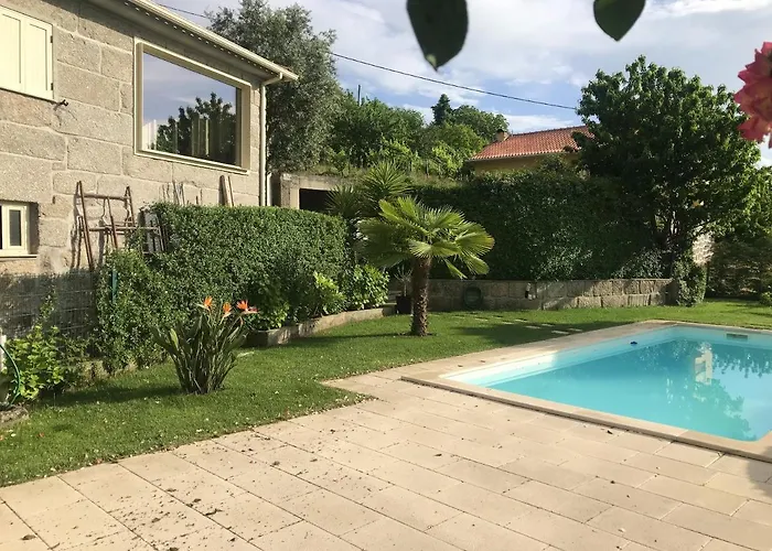 Charming In With Private Pool 레센데